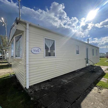 Lovely 8 Berth Caravan At St Osyth Beach Holiday Park Ref 28101G Clacton-on-Sea Luaran gambar